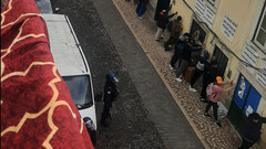 El 19 de diciembre de 2024, en una situación sin precedentes en años recientes en Portugal, la Policía de Seguridad Pública (PSP) realizó un operativo en una de las calles emblemáticas de la zona de Martim Moniz, en Lisboa