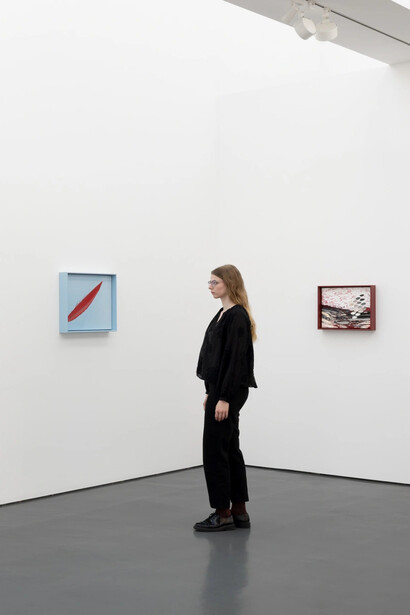 Tauba Auerbach, Clepsydra, exhibition view. Courtesy of Esther Schipper Gallery