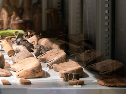 Áimmuin, exhibition view. Courtesy of Museum Europäischer Kulturen