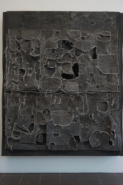 Simon Callery, Limehouse night paintings, exhibition view. Courtesy of annex14