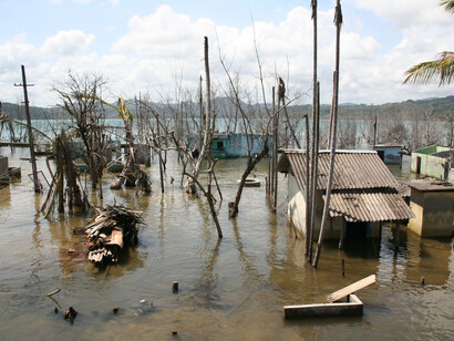 Nicobar coast (India) - Island ecosystems are most at risk due to climate crisis @ Pankaj Sekhsaria