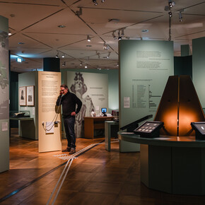 Nature and german history, exhibition view. Courtesy of Bundeskunsthalle