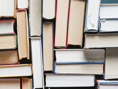 Había confundido aprender con decorar, profundizar con exhibir, comprender con repetir