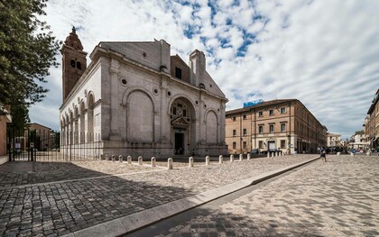 Tempio Malatestiano, Rimini, Italia