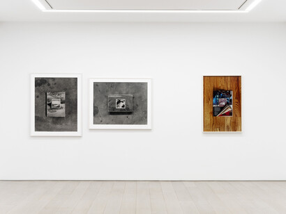 Elleza Kelley, Soft tremulous light, exhibition view. Courtesy of Perrotin Gallery