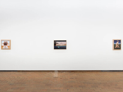 Geoff McFetridge, In Canadafornia, exhibition view. Courtesy of V1 Gallery