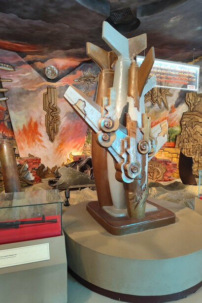 The museum’s display offers a stark reminder of how technology and geopolitics once collided in Vietnam’s skies © Photo by Daniel Gauss