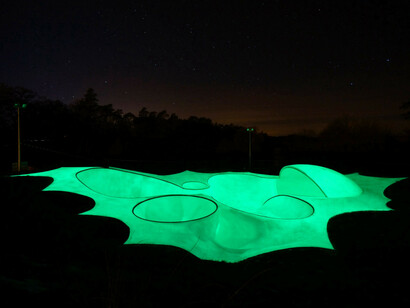 Koo Jeong A, [ Otro ], installationsansicht, Île de Vassivière, 2008–2012. Mit freundlicher genehmigung des Kunsthauses Bregenz. Foto von l'escault © Koo Jeong A