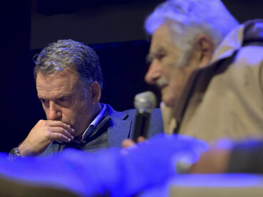 El Frente Amplio, nacido de tendencias diversas, siempre sostuvo que el mandato partidario debía orientar al Ejecutivo, un principio que hoy se pone en discusión como no ocurría desde los años fundacionale