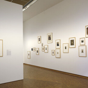 Smile! How the smile came into photography, exhibition view. Courtesy of Museum Ludwig