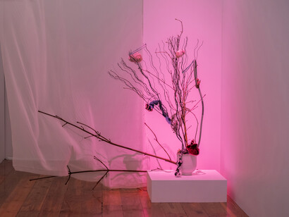 Maren Hassinger and Senga Nengudi, Las Vegas Ikebana, 2024. Courtesy of Columbus Museum of Art