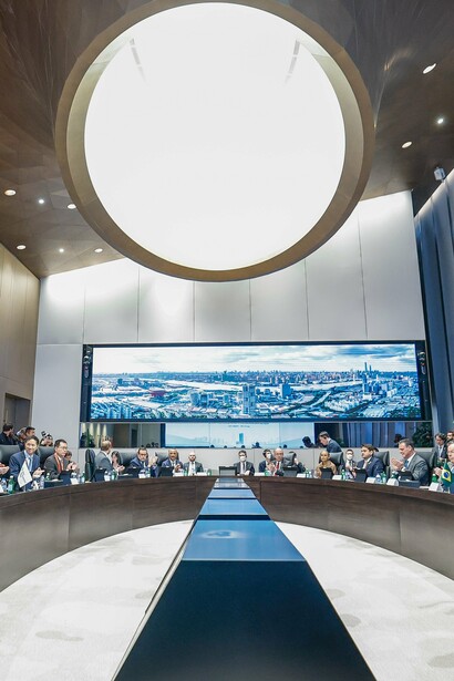 Reunión con la presidencia del Nuevo Banco del Desarrollo (NBD) en Shanghái, China, 2023