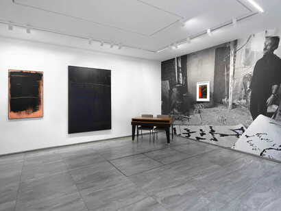 Jean Degottex, Au-delà du signe (1957-1964), vue d'exposition. Avec l’aimable autorisation de la Galerie Kamel Mennour