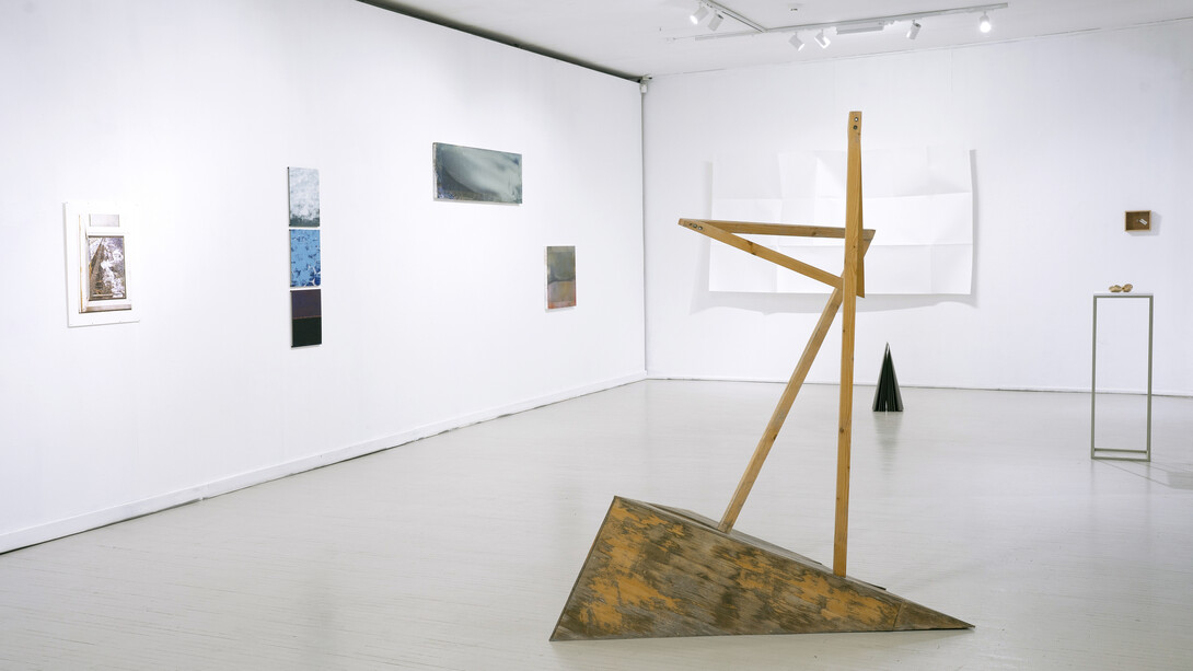 Various artists, Double passport – Me – Packed in a suitcase, exhibition view. Courtesy of Meno Parkas Gallery 