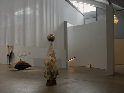 Marguerite Humeau, Torches, exhibition view. Courtesy of HAM