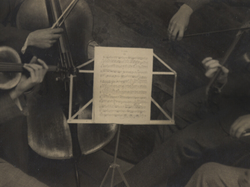 André Kertész. The visual language of modernity | Meer