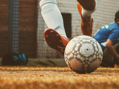 La réforme du hors-jeu de Wenger pourrait rendre le jeu plus offensif, mais à quel prix pour les défenseurs