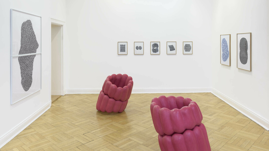 Jaana Caspary, Skulptur, exhibition view. Courtesy of Galerie Friese. Photo by Eric Tschernow