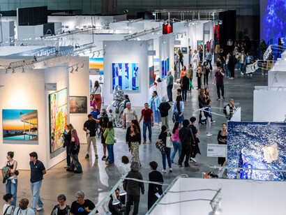 LA Art Show, past edition, event view. Courtesy of LA Art Show