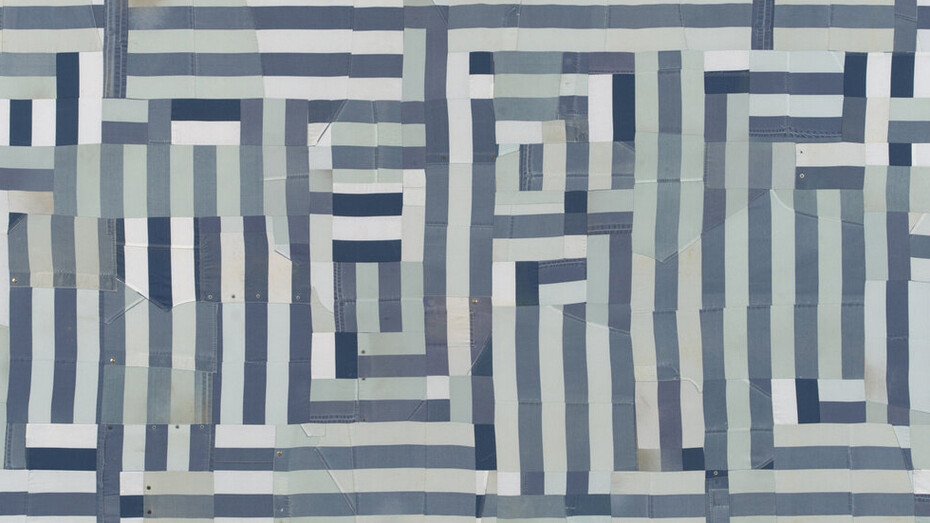 Hank Willis Thomas, America (grey) (detail), 2025. Courtesy of Jack Shainman Gallery