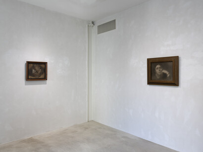 Eugène Carrière, Sculpting light, exhibition view. Courtesy of Hauser & Wirth 