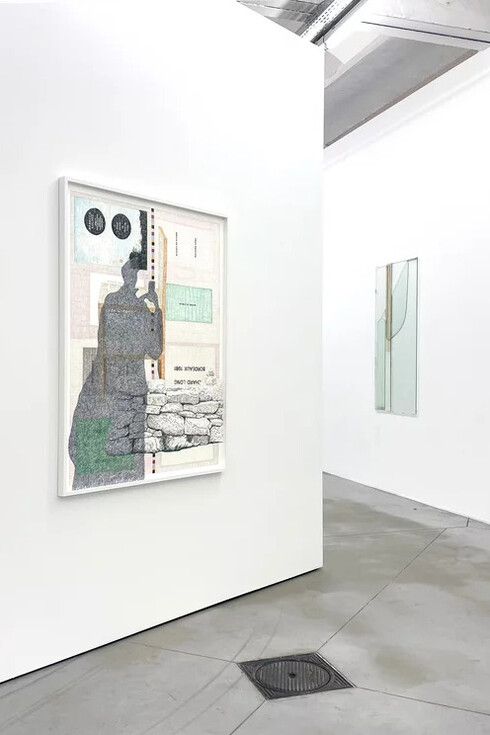 Derek Sullivan, Wall drawings, exhibition view. Courtesy of Tatjana Pieters Gallery