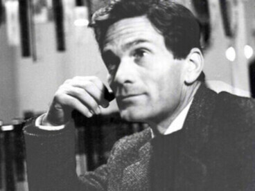 Photo de Pier Paolo Pasolini pendant le tournage du film « L'Évangile selon saint Matthieu »