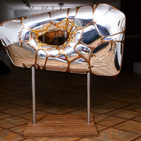 Konstantin Kartashevsky, Spheres and reflections. Courtesy of Erarta Museum