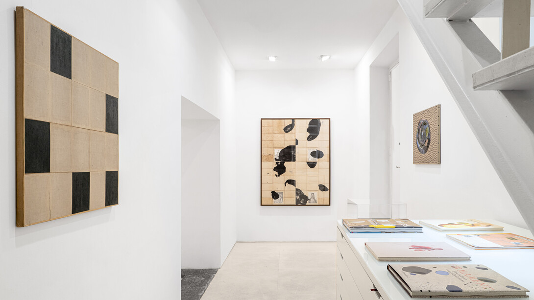 James H.D. Brown, I want to know, vista della mostra. Per gentile concessione di Galleria Valentina Bonomo e Galleria Alessandra Bonomo