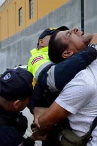 La exaltación del carácter represivo del Estado se opone a una tradición civista en Costa Rica