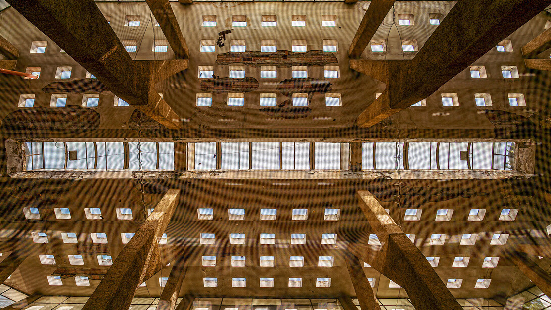 Giovanni Ghirardi, Fabbrica ceramiche, Vietri, 2025