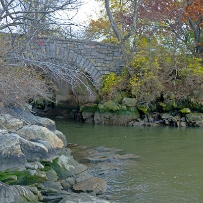 Mouth of Pocantico River at Kingland Point Park along the Hudson River, Sleepy Hollow, NY, USA