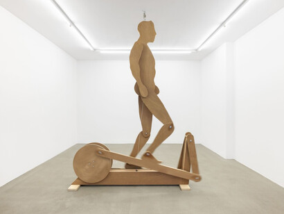 Hans-Peter Feldmann, Kunstausstellung, exhibition view. Courtesy of Galerie Mehdi Chouakri