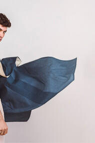 La moda masculina destaca por su estilo único, ropa de calidad y variedad de opciones.