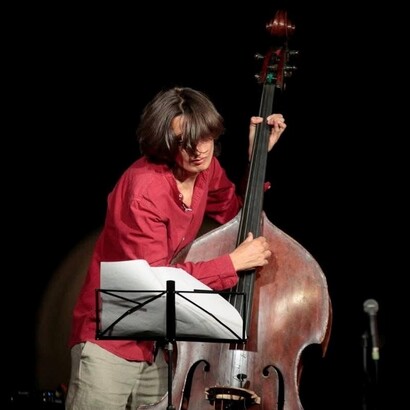 Giancarlo Patris (Genova, 1995) è un contrabbassista e musicista attivo nella scena jazz e classica italiana