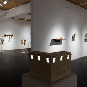 Guillaume Lachapelle, Points de fuite, exhibition view. Courtesy of Art Mûr
