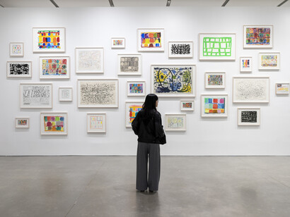 Stanley Whitney, How high the moon, exhibition view. Courtesy of Institute of Contemporary Art, Boston