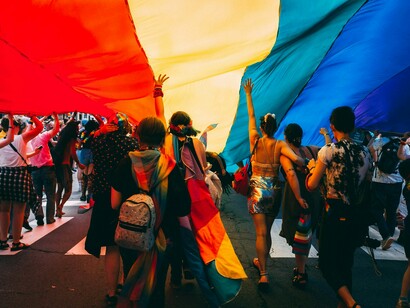 Bandiera arcobaleno, simbolo della comunità LGBTQ+