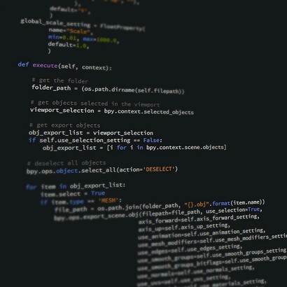 Osservando i nostri comportamenti, l’algoritmo individua schemi e preferenze
