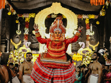 A traditional Theyyam dance performance brings the spirit of Kerala’s festivals to life in Nagpur, India