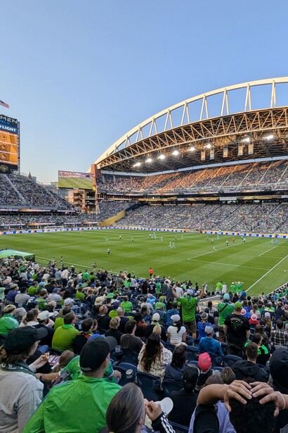 Una vista dall'angolo sud-ovest del Lumen Field durante la partita della fase a gironi della Coppa del Mondo per Club FIFA 2025 tra Seattle Sounders FC e Botafogo a Seattle, Washington, Stati Uniti. @SounderBruce