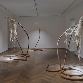 Dominique White, All great powers collapse from the centre, exhibition view. Courtesy of Kunsthalle Basel