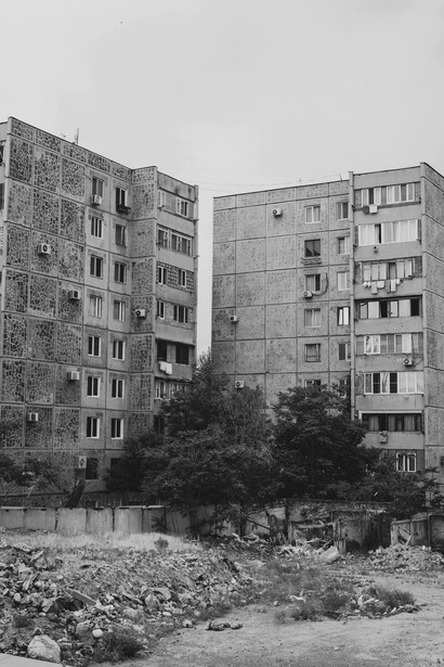 Black-and-white photograph of Soviet city apartment buildings in Russia