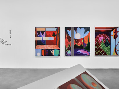 Jin Haofan, Riverbed, exhibition view. Courtesy of Vanguard Gallery