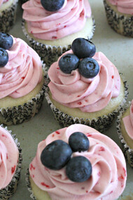 Almond Raspberry Cream Cupcakes