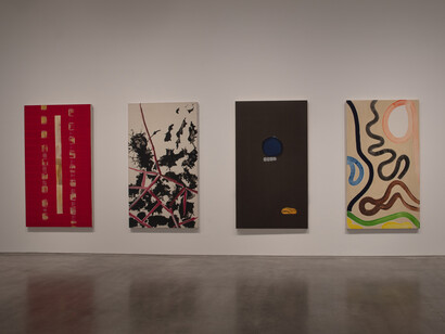 Juan Uslé, That ship on the mountain, exhibition view. Courtesy of Museo Reina Sofía