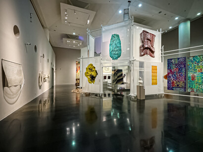 From Lausanne to Beijing. 13th International Fiber Art Biennale Exhibition, exhibition view. Courtesy of Tsinghua University Art Museum