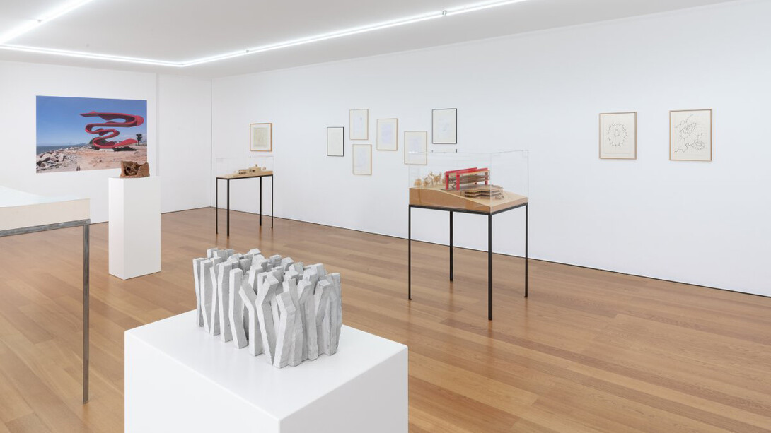 Verschiedene künstler, Breaking the walls, dino appears, ausstellungsansicht. Mit freundlicher genehmigung der Galerie Rüdiger Schöttle