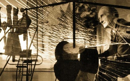 Marcel Duchamp e la sua opera Il grande vetro