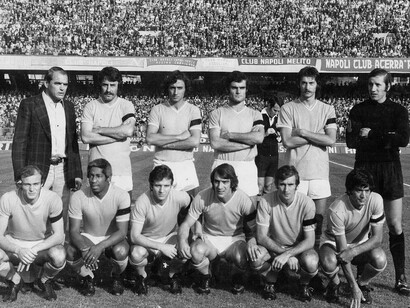 Formazione della S.S.C. Napoli nella stagione 1974-75
